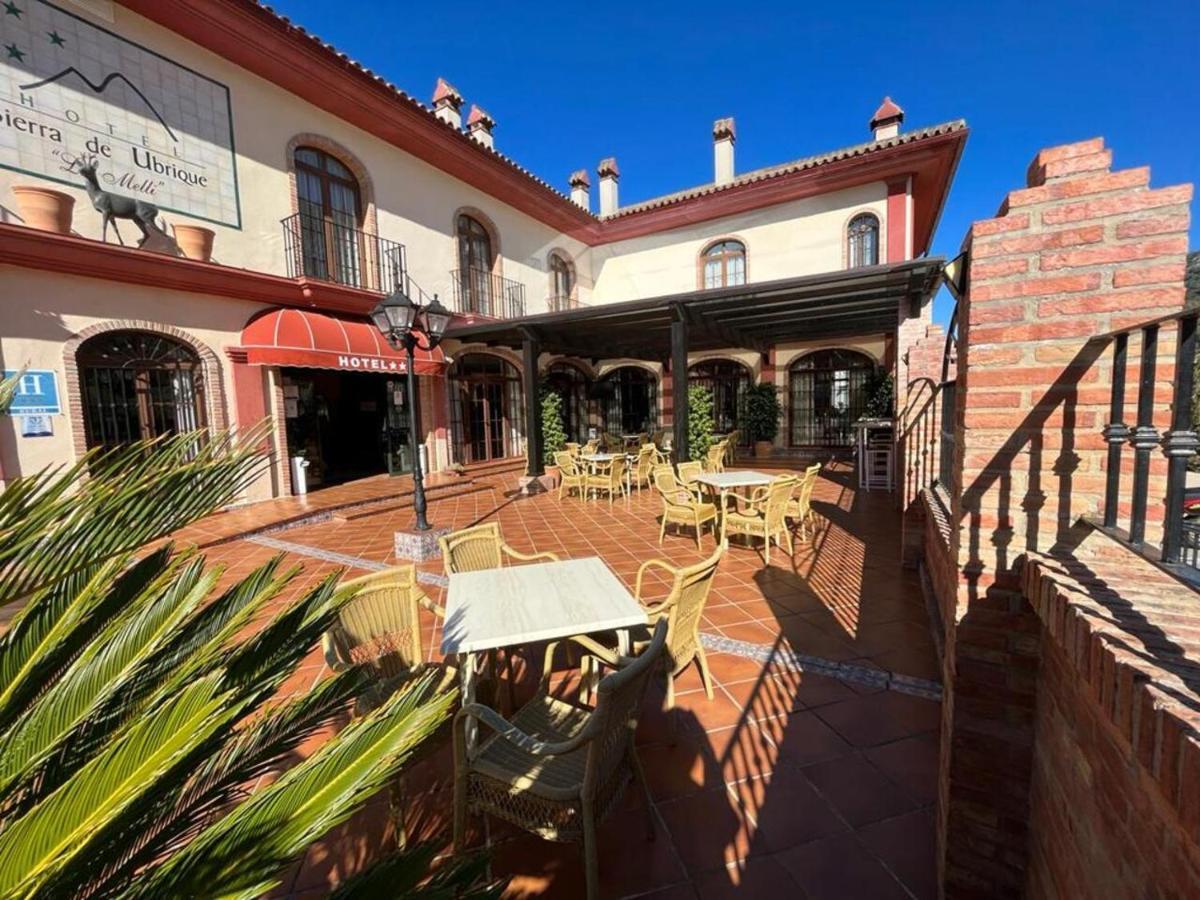 Hotel Sierra De Ubrique Exterior photo