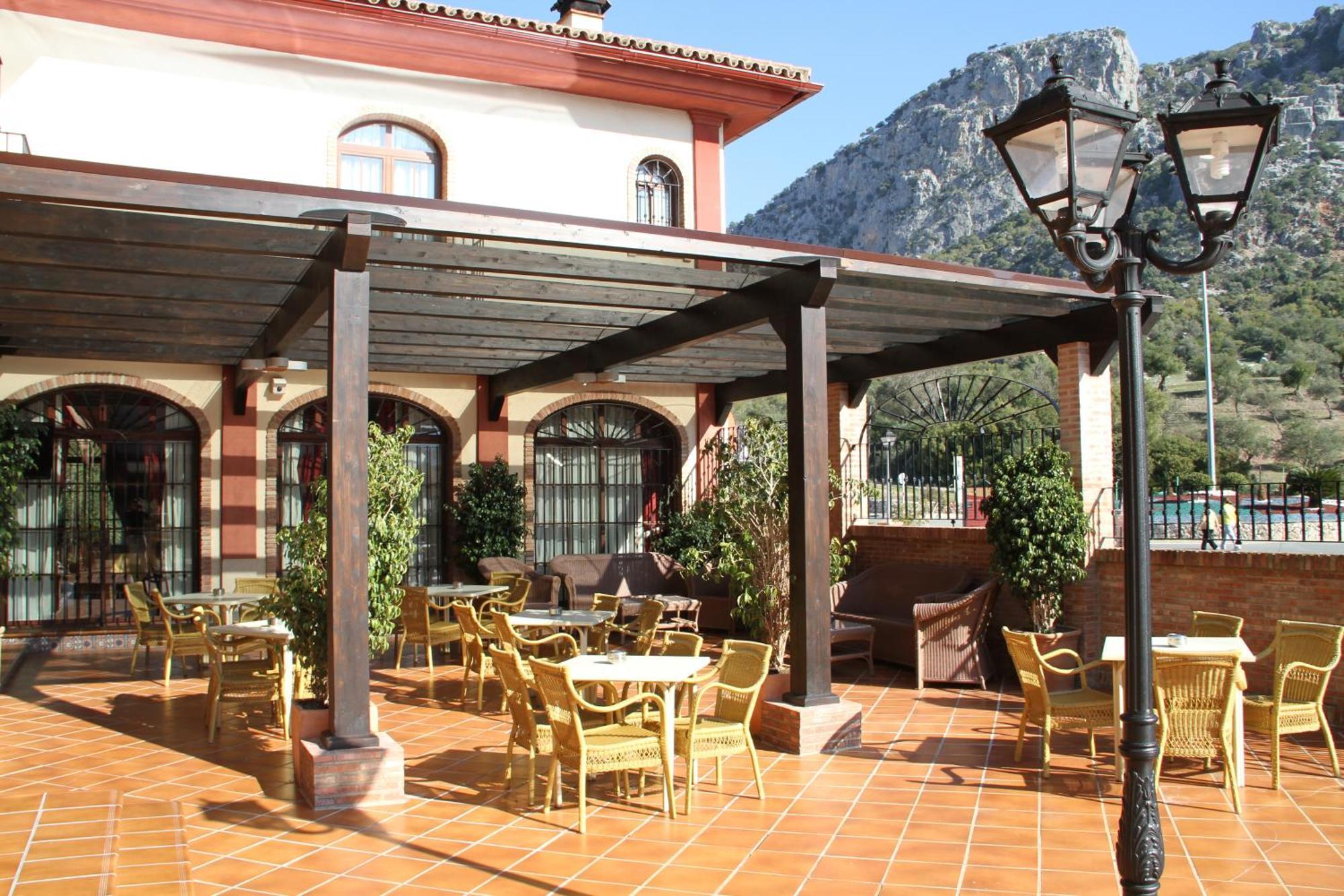 Hotel Sierra De Ubrique Exterior photo
